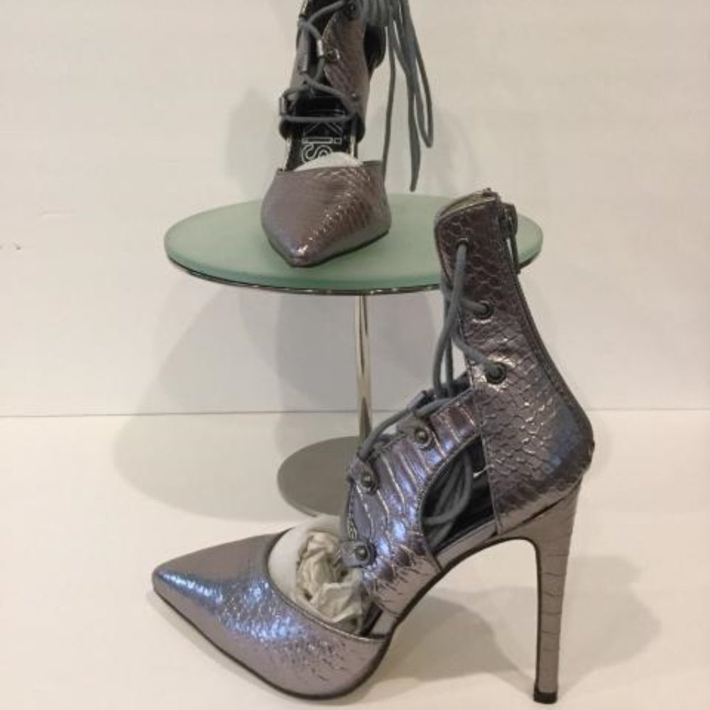 HEEL